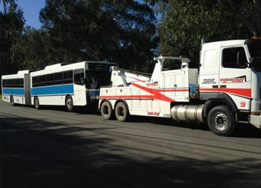 transperth bus towing